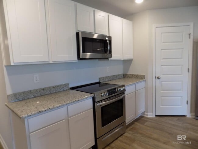 Photo - 10402 Ruffian Rte