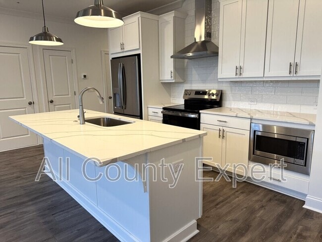 Photo - 522 Sawnee Vlg Blvd