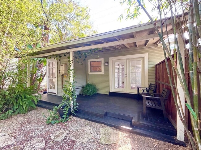 Building Photo - 1922 Bungalow with Private Japanese Garden — 1BR/1BA in the Heart of Los Feliz