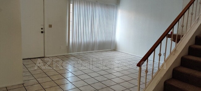 Photo - 819 N College Ave Unit #H-116