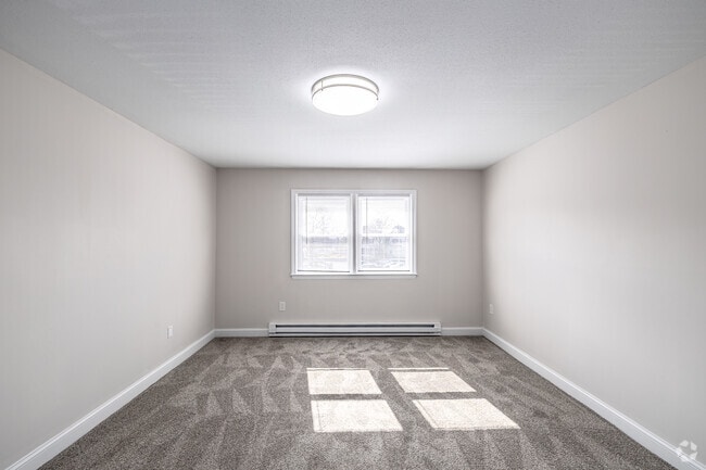1BR, 1BA - Bedroom