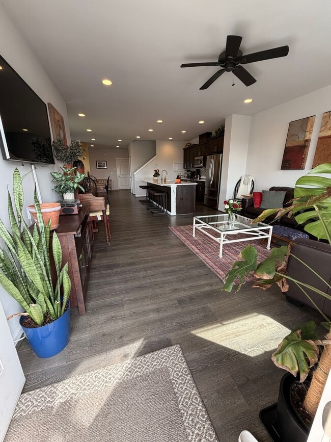 Photo - Hilltop Luxury Townhome with Stunning Valley Sunset Views