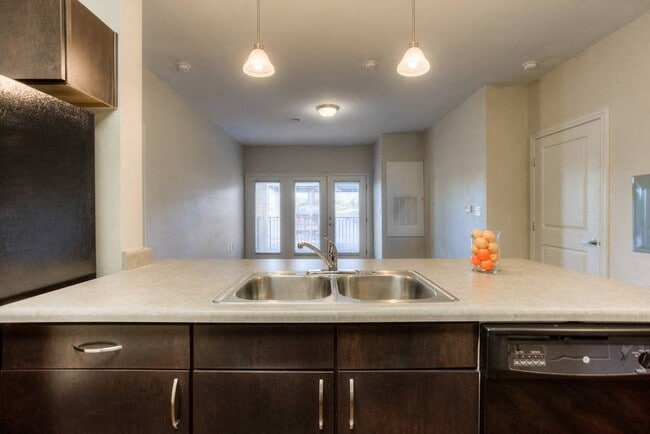 Building Photo - Freedoms Path Kerrville Rental