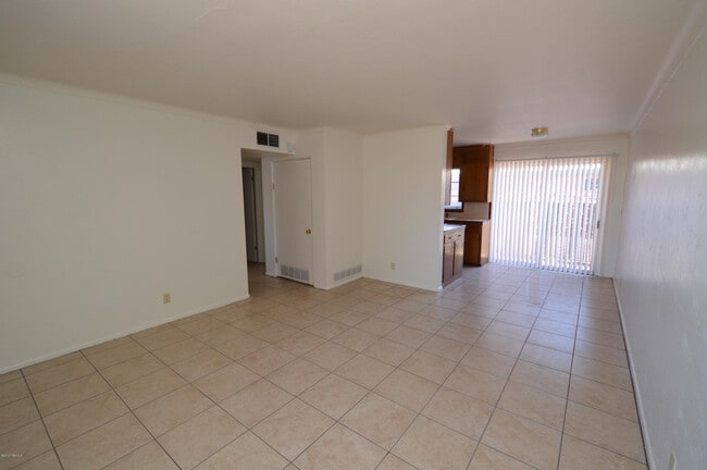 Photo - 4333 E Bellevue St
