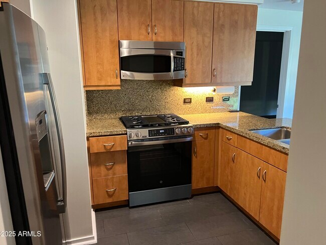 Photo - 7127 E Rancho Vista Dr Unit 4011