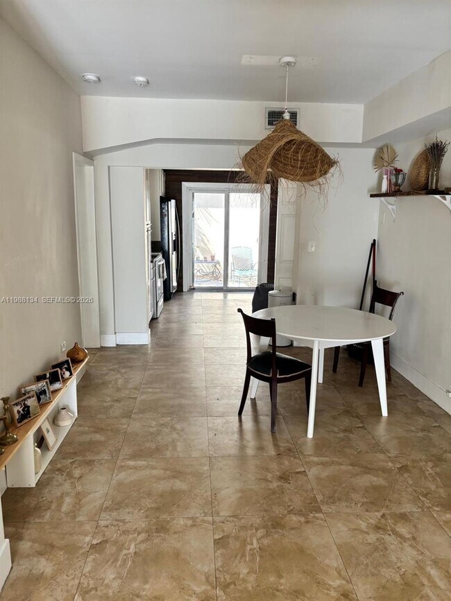 Photo - 175 NW 121st St