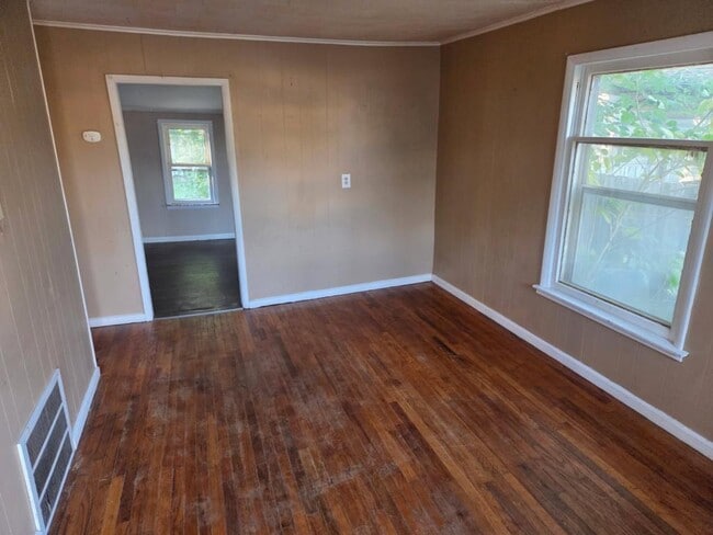 Photo - 1224 Delaware