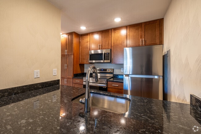 1 BR Kitchen