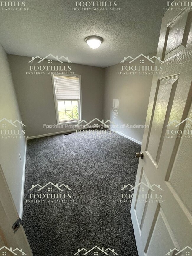 Photo - 103 Ashton Ln