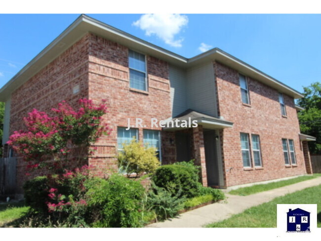 Building Photo - 404-B Bowden Ave, Copperas Cove TX, 76522 Rental