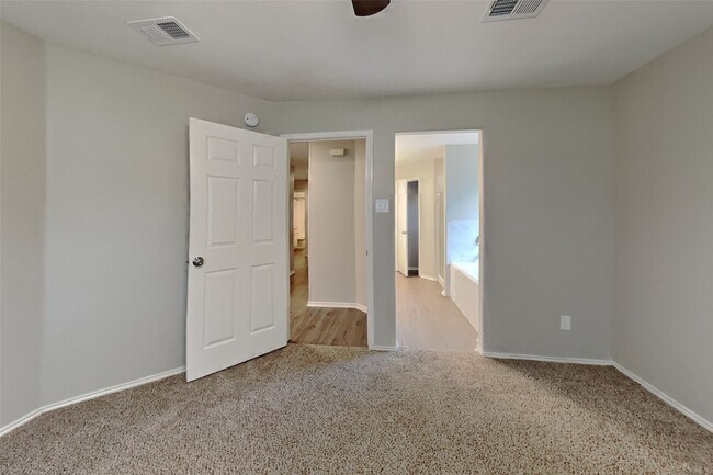 Photo - 14707 Arbor Trace Ct