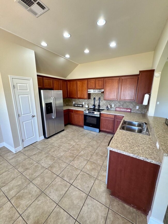 Photo - Home in Savannah Place