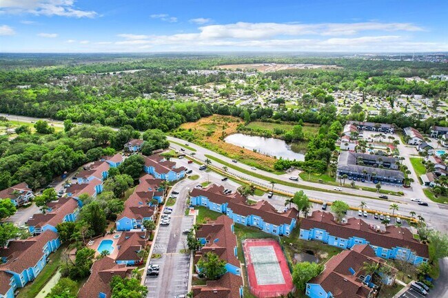 Photo - 2731 N Poinciana Blvd Unidad 114