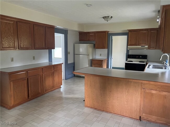 Photo - 430 Prospect Ave N