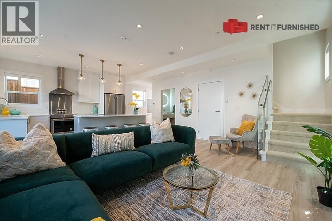 Photo - 3143 E 8th Ave