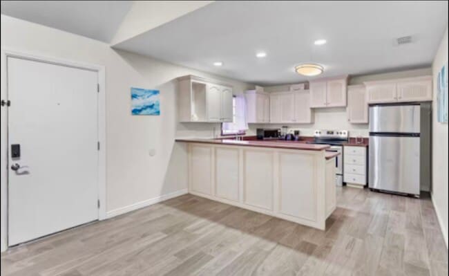 Photo - 102 W Corral St Unit 3