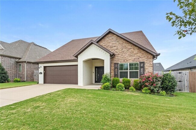 Photo - 4400 SW Eggersway Pl