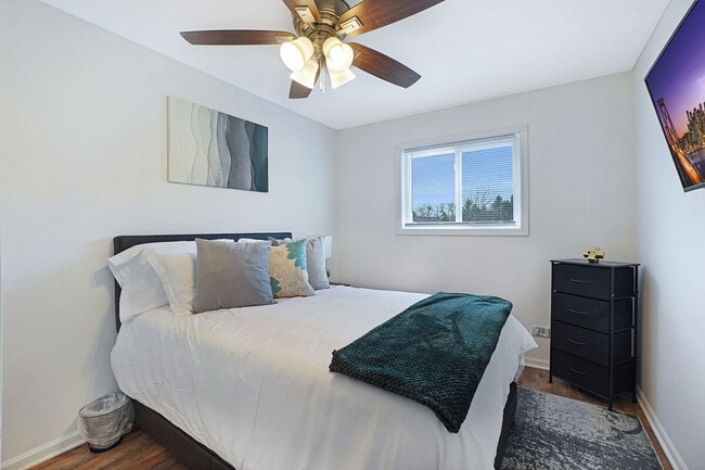 Photo - 303 Danbury Dr Unidad ID1285015P
