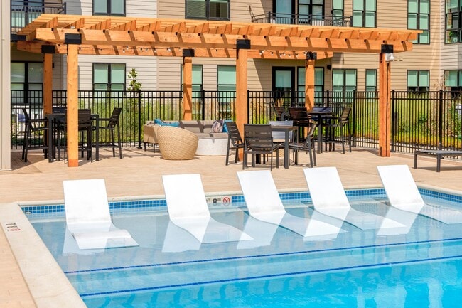 The George Apartments
