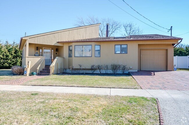 Building Photo - 80 Vernon Ave Rental