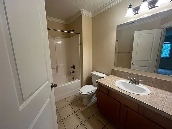 Photo - 1242 SE Roberts Ave