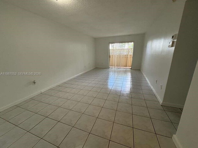 Photo - 8500 SW 109th Ave Unit 6-118