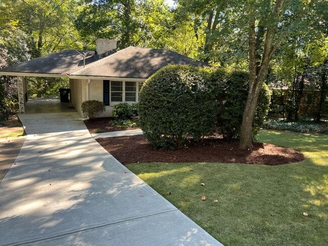 Photo - Charming 3-Bed, 2-Bath Ranch in Prime Atlanta Location