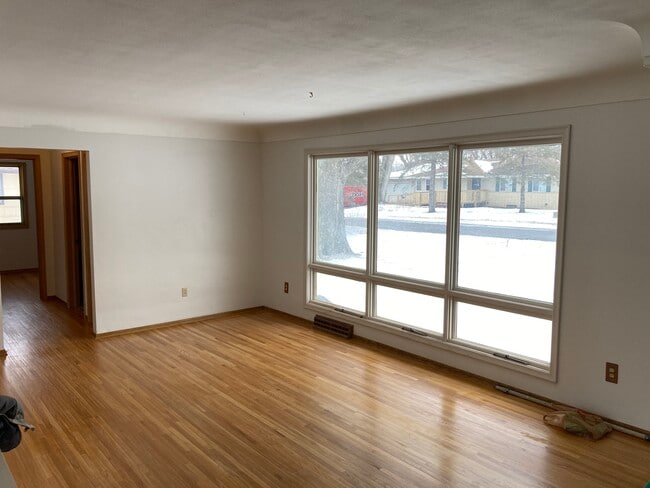Photo - 13812 Shirley Dr