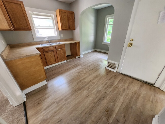 Photo - 628 Glendora Ave