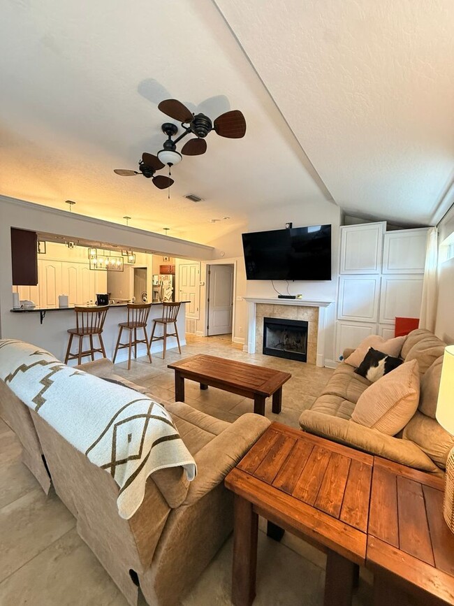 Photo - PRIME location Kenwood home with a great backyard!