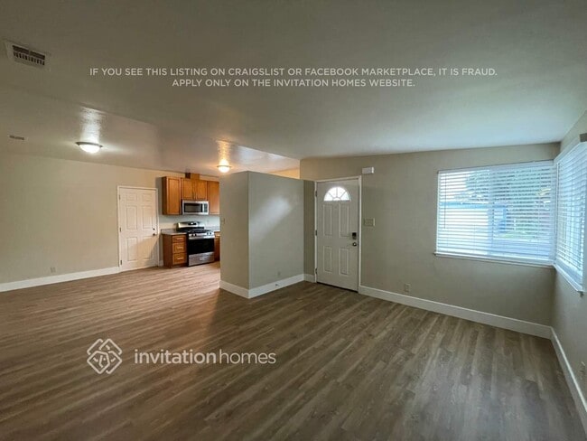 Photo - 316 Grape St