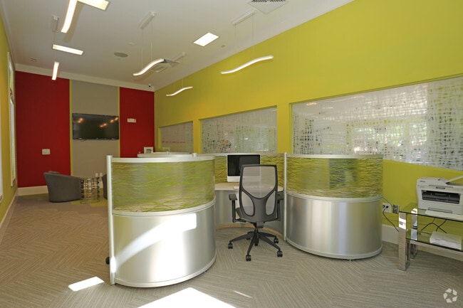 Photo - Lantower Cypress Creek