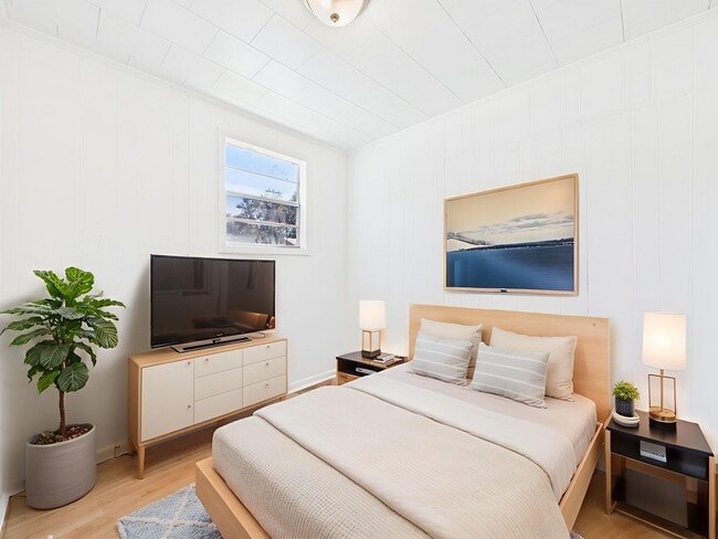 Photo - AFFORDABLE DUPLEX IN RAYNE!