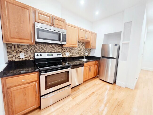 Photo - 53 Joy St Unit 1R