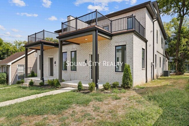 Photo - 2715 Delaware Ave Unidad B