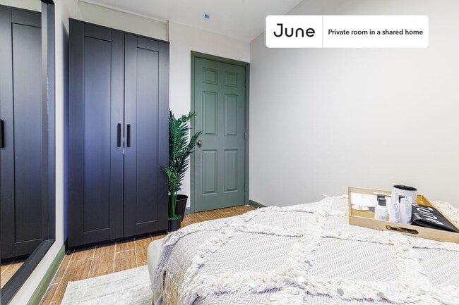 Photo - Room in Shared 3 bed/1 bath home Unit A