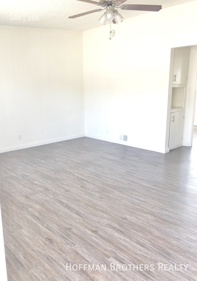 Photo - 4558 W 173rd St Unidad G