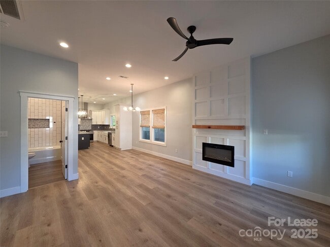Photo - 125 Todd Dr NW