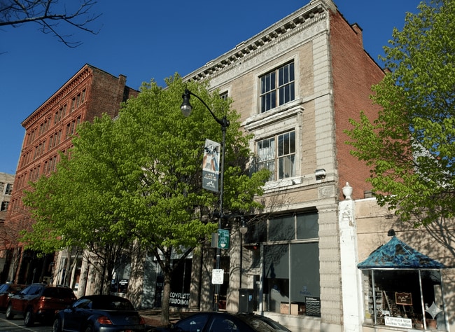 Photo - Spaulding Building I