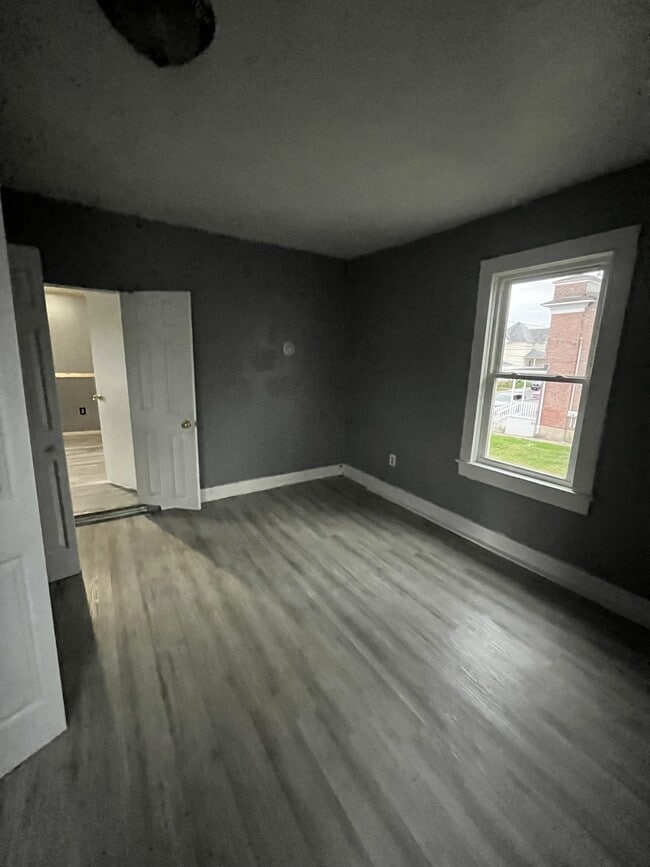 Photo - 95 E Columbus Ave