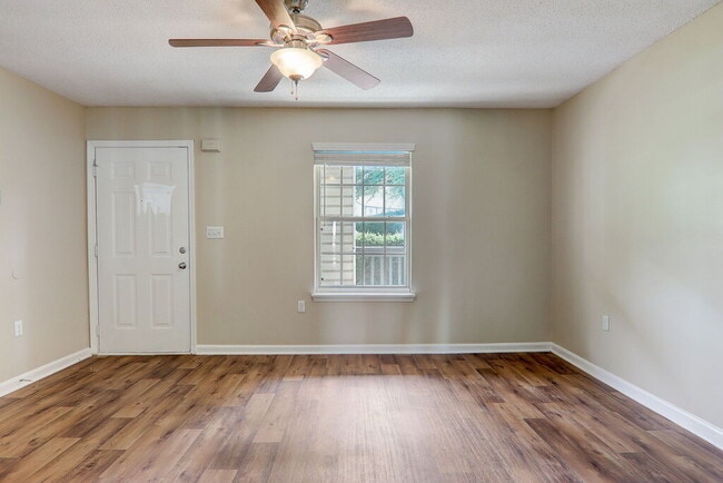 The Grove Apartments