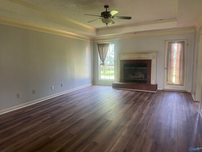 Photo - 138 Medicine Bend Dr