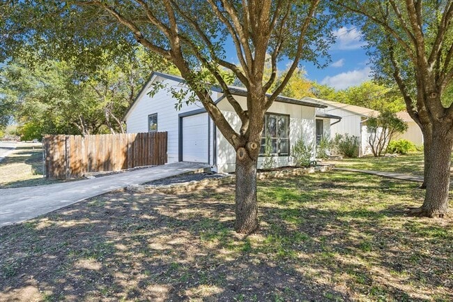 Photo - 1712 Hamilton St House