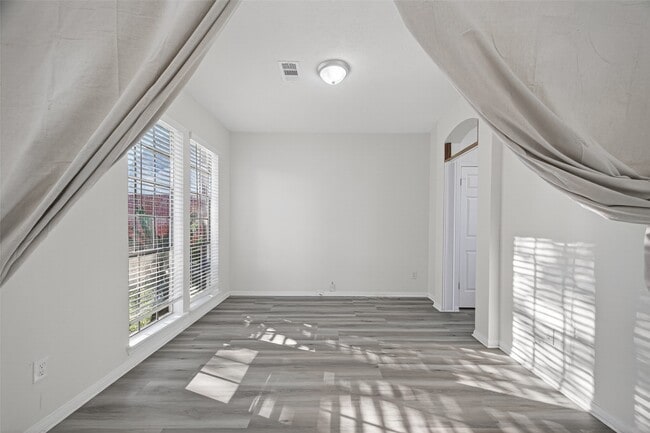 Photo - 3522 Brookwood Dr