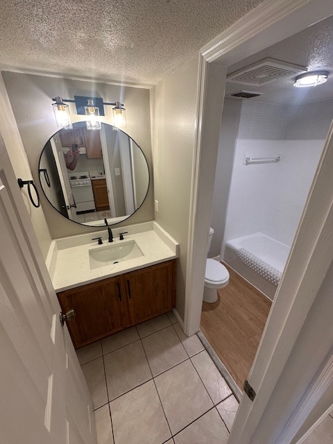 Photo - 417 Walker St