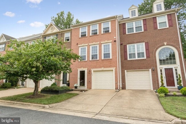 Photo - 1253 Quaker Hill Dr Townhome
