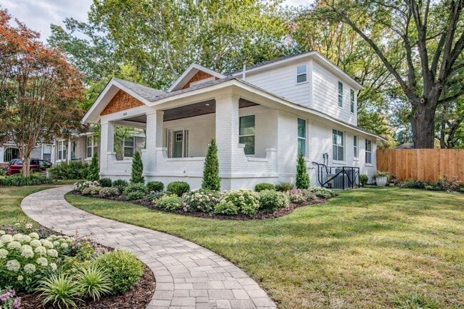 Photo - 1825 Young Ave