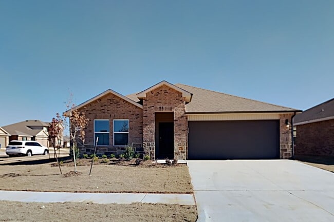 Photo - Spacious 4 Bed 2 Bath Home in Mustang Schools
