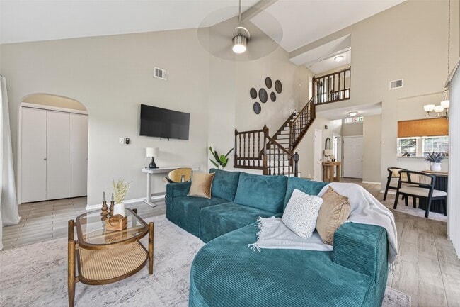 Photo - 6635 Queensclub Dr