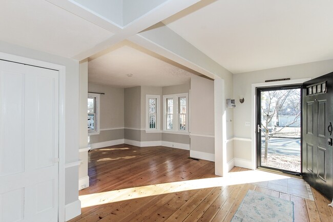 30 Ashland St
